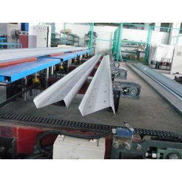 1.2mm Galvanizd C máquina de laminación de rollo de espesor Egipto